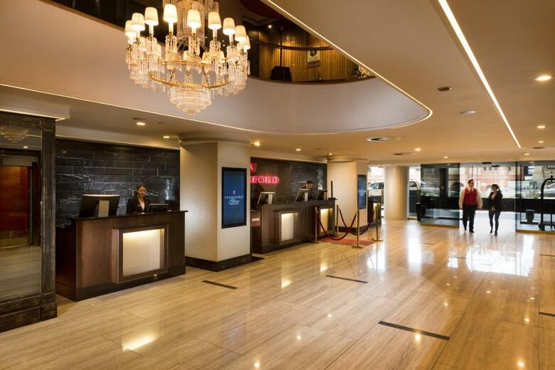 Hotel Stamford Plaza (ciudad Superior)