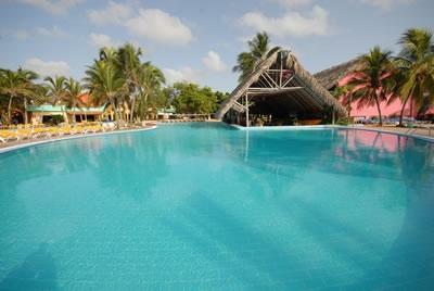 Hotel Cuatro Vientos/ Brisas Santa Lucia
