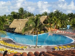 Hotel Cuatro Vientos/ Brisas Santa Lucia