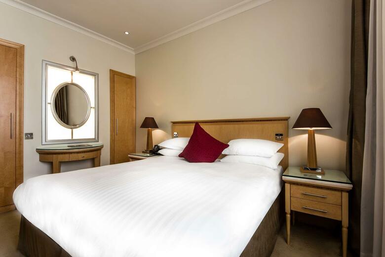 Courthouse Hotel London