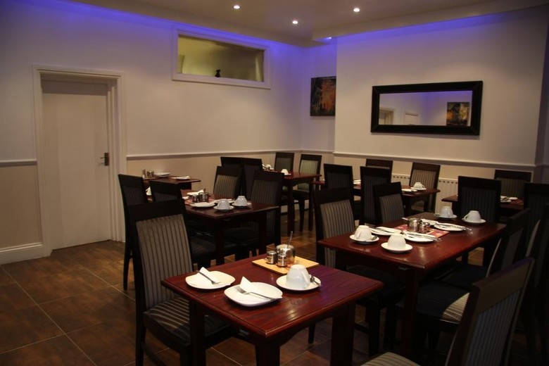Hotel Kingsway Park