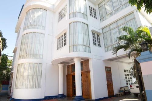 Bed & Breakfast Majesty Hotel
