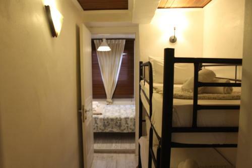 Hostal Imerek Tas Ev Hotel