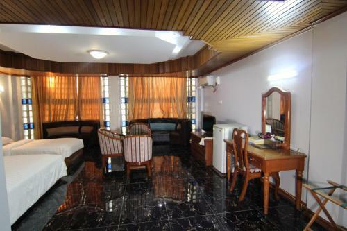 Royal White Elephant Hotel