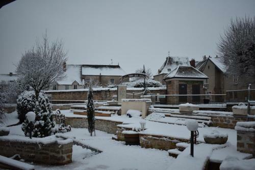 Hotel Restaurant Le Clos De La Vouge