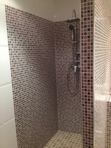 Hotel El Color�n
