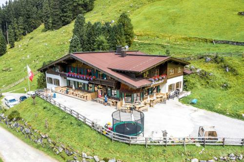 Posada Berggasthaus H�llensteinh�tte