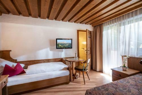 Hostal Pension Alpengru�