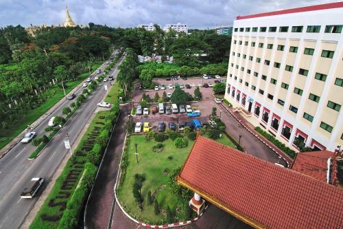 Hotel Summit Parkview Yangon