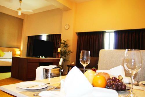 Hotel Summit Parkview Yangon