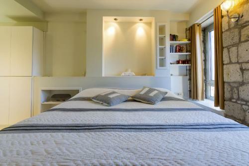 Hostal Sakin Ev Hotel