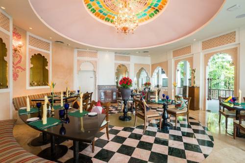 Royal Cliff Hotels Group
