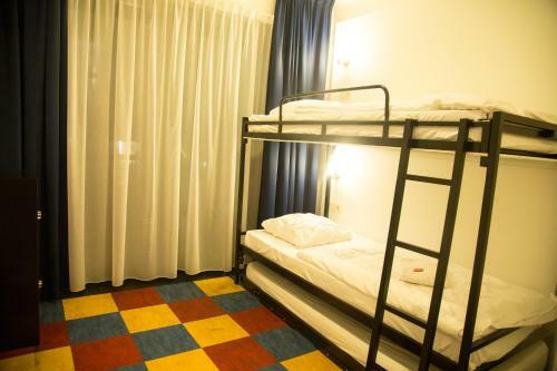 Bud Gett Hostels