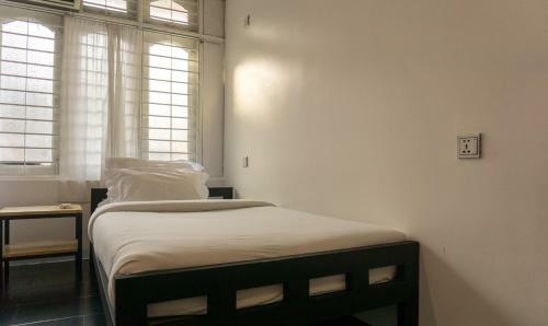 Bed & Breakfast Sleep In Hostel