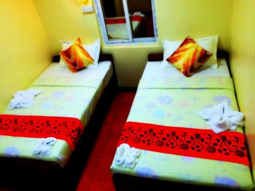 Everest Hotel