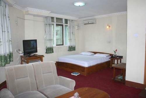 Nice Day Hotel