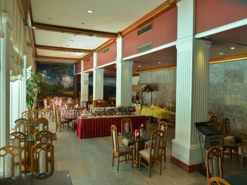 Golden Butterfly Hotel