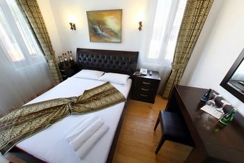 Kayezta Hotel