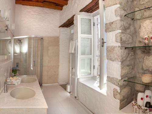 La Grenadine Hotel
