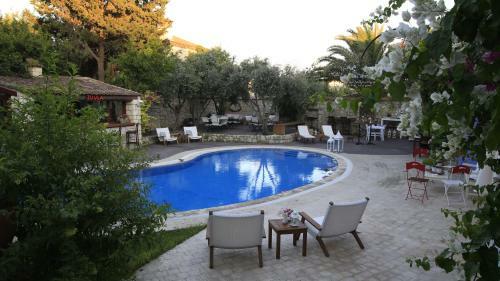 La Grenadine Hotel