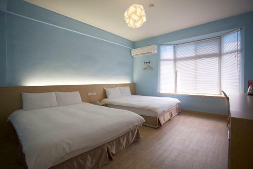Young Motel