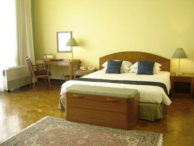 Inya Lake Hotel
