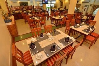Grand Palace Hotel