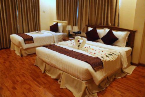 Kh Hotel , Kokkine