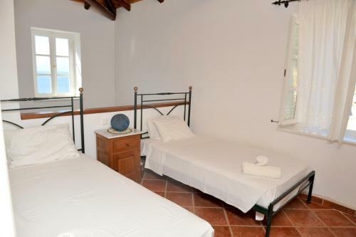 Villa Hydra Erato