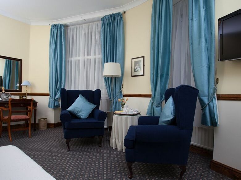London Elizabeth Hotel
