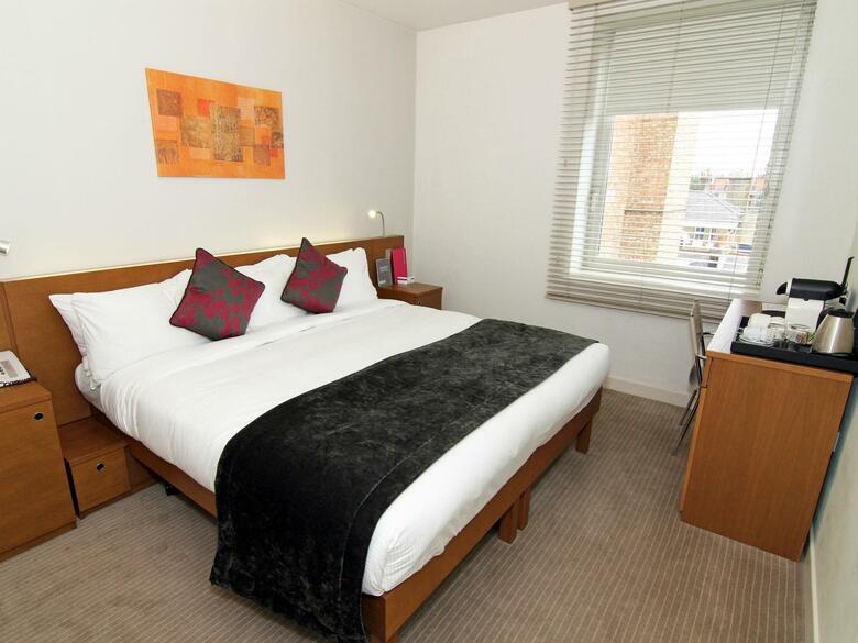 Hotel Ambassadors In Bloomsbury