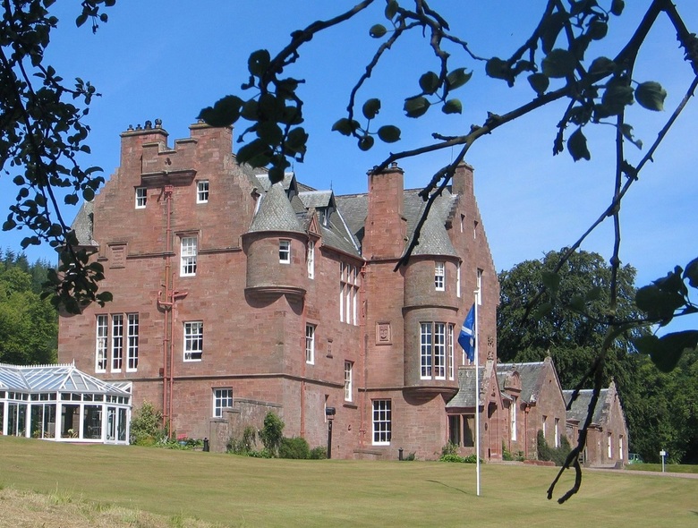 Hotel Cringletie House