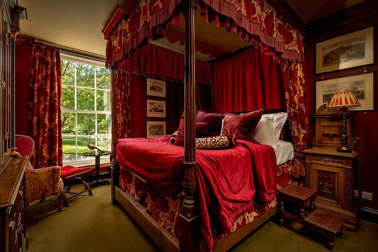 Hotel Prestonfield House
