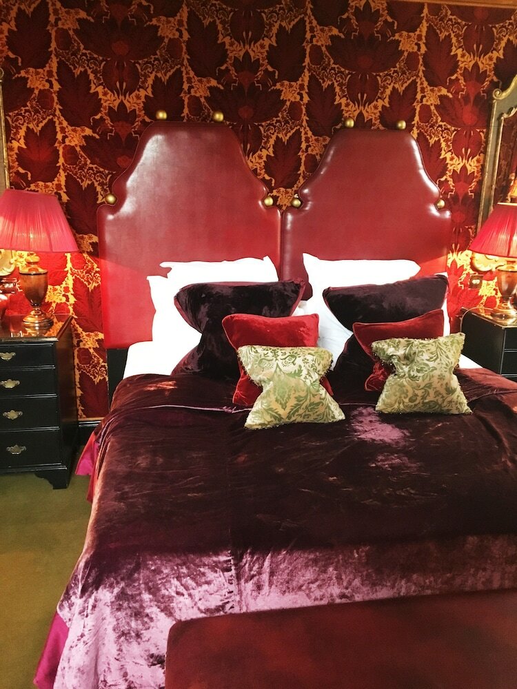 Hotel Prestonfield House