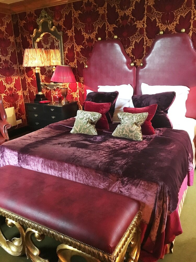 Hotel Prestonfield House