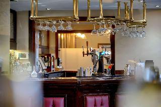 Plough Harrow Hotel