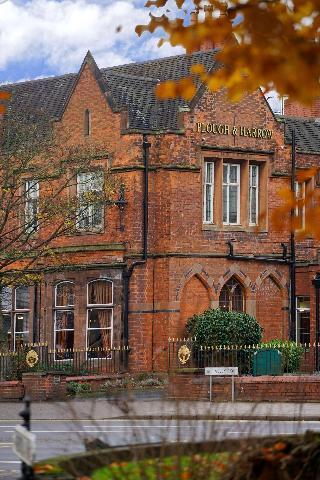 Plough Harrow Hotel