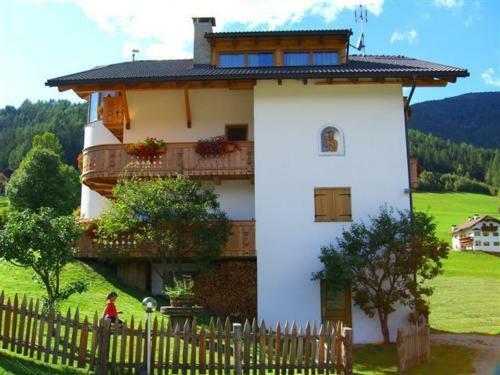 Hostal Agriturismo Corjel