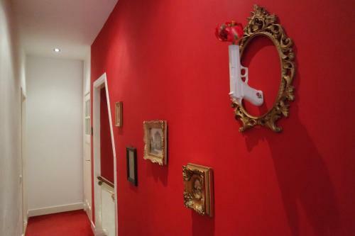 Hostal Alberti - Bed & Bike