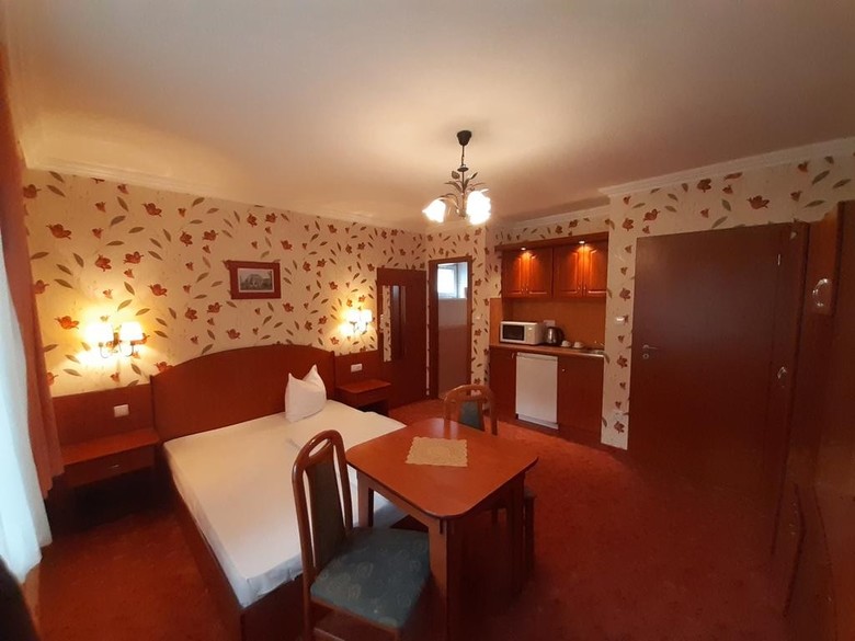 Beatrix Hotel