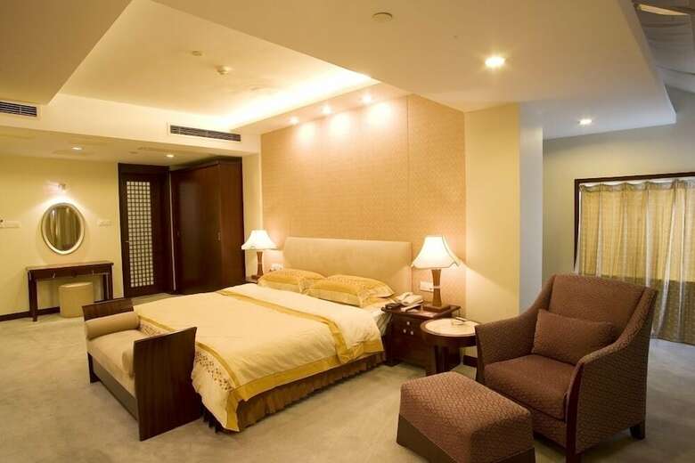 Dongshan Hotel