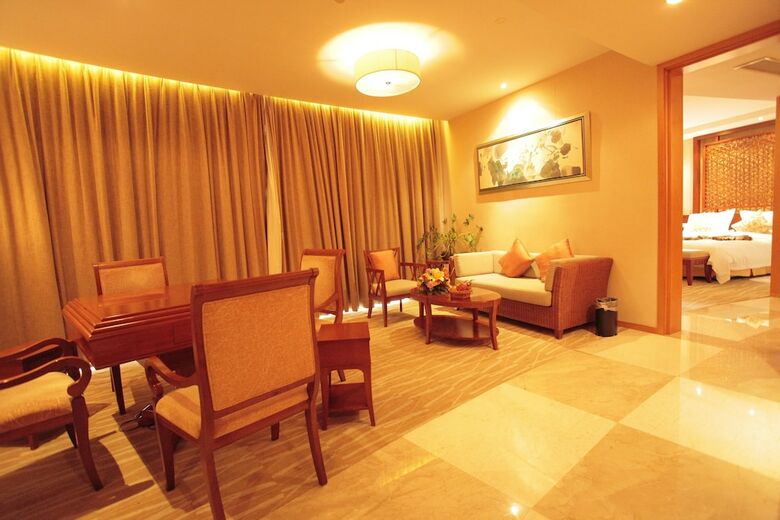 Dongshan Hotel