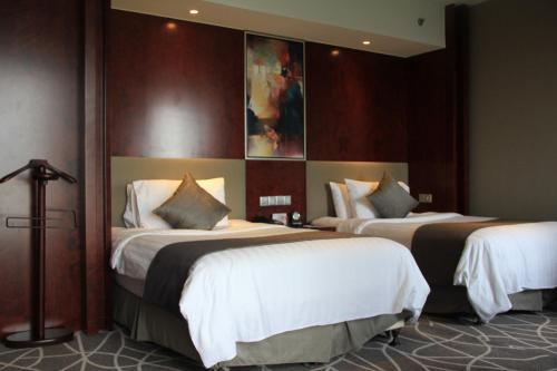 Grand Metropark Universal Dinosaur Town Hotel