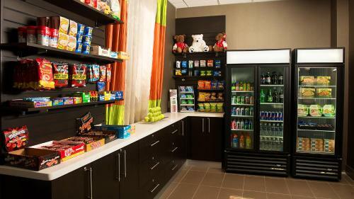 Holiday Inn Hotel & Suites Mississauga