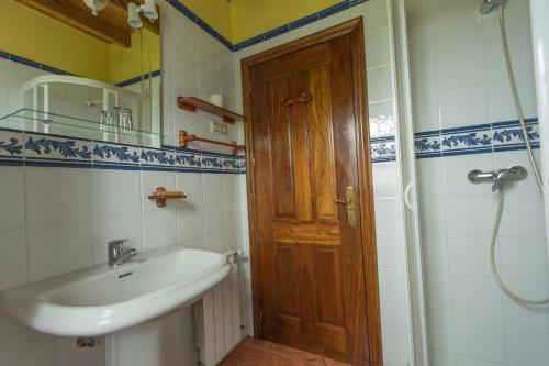 Agroturismo Casas Rurales Playa De Guadam�a