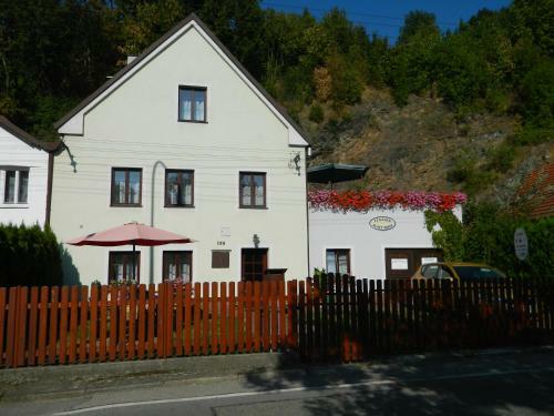 Hostal Penzion Sv. Duch