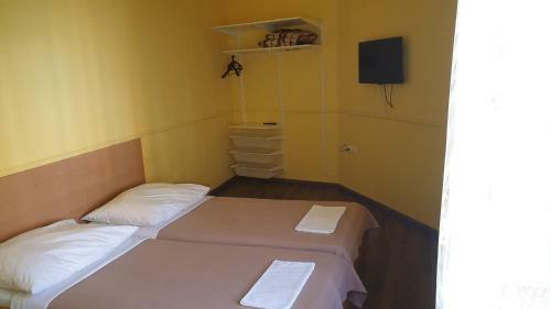 Hostal J�de Panzi�