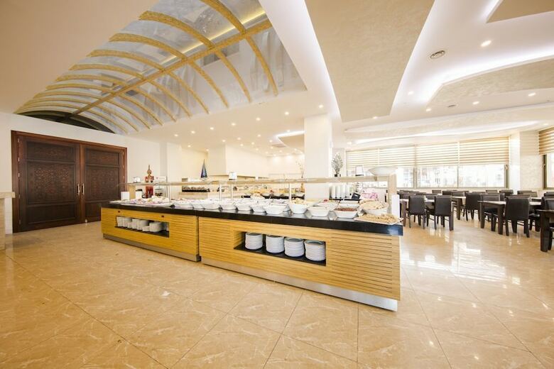 Hotel Maya World Park Adult Only +15