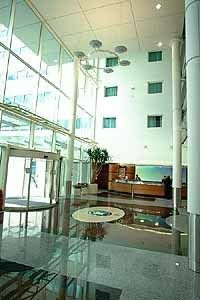 Hotel Arora International