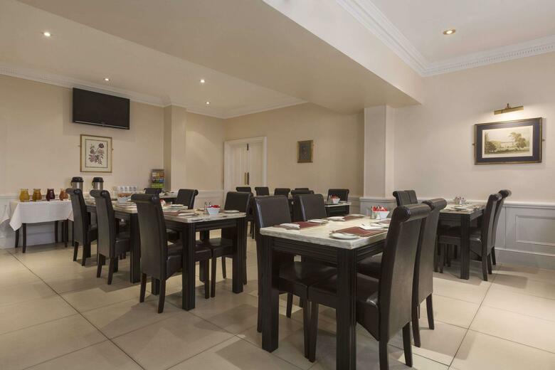 Hotel Ramada Crawley Gatwick